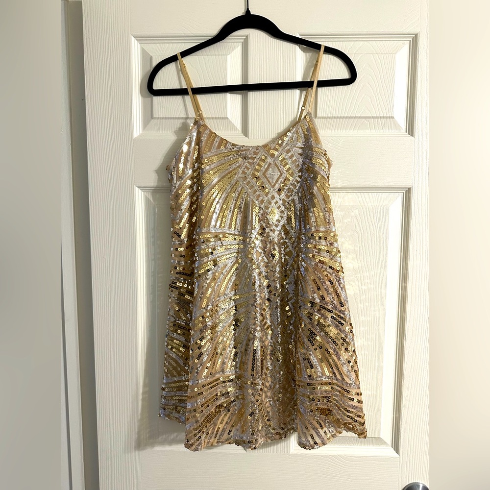 NWOT Love Nicki Lew Sequin Mini Dress